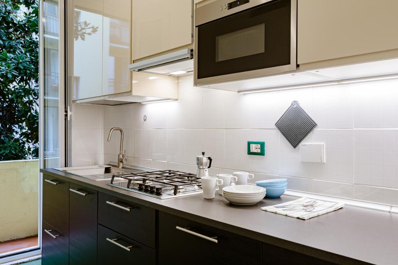 רומא Arezzo Apartment, Metro Bologna E Bus Per La Sapienza, 4 Persone, Wifi מראה חיצוני תמונה